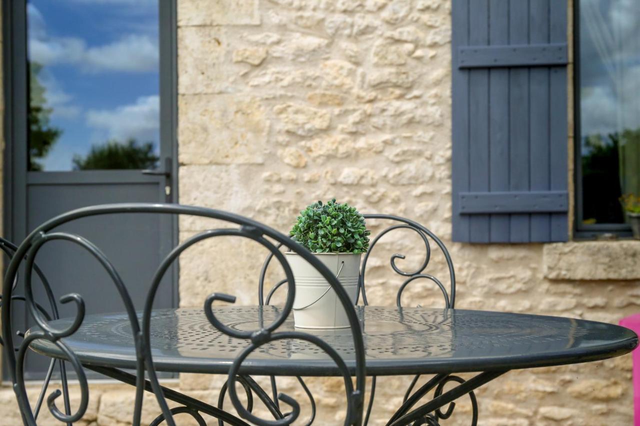La Maison La Chapelle-Saint-Martin-en-Plaine Exterior foto